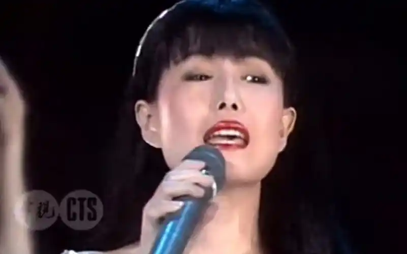 1080p【中国】江蕙 - 惜别的海岸 无奈的相思 只有你 家后 苦酒的探戈