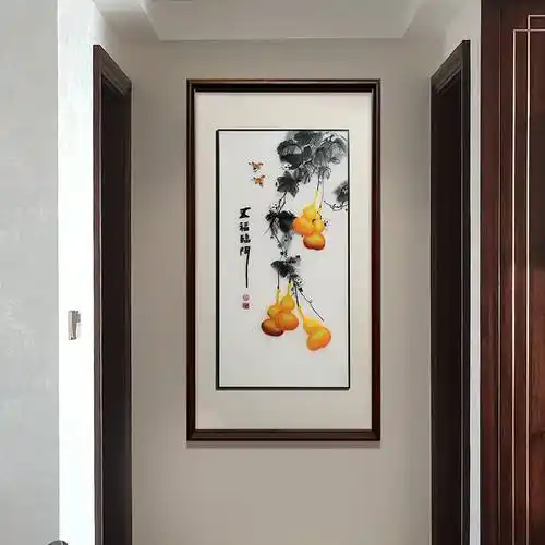 一进门玄关挂什么画好?