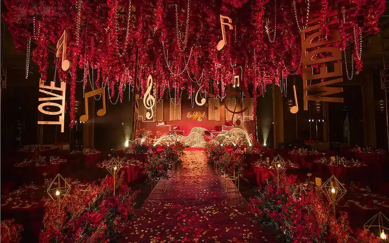 网红复古金红色婚礼【婚礼那点事】_婚礼策划/婚庆布置 - 星阑婚礼