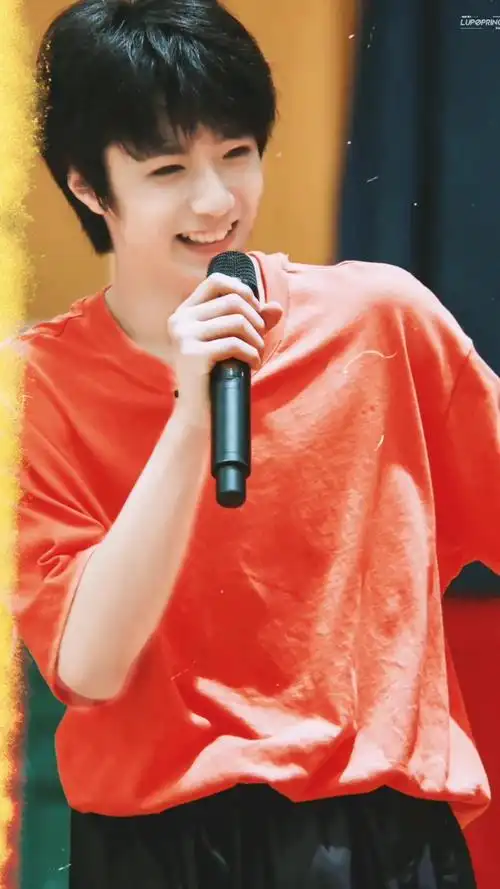 岁的发光点十二岁的说到做到十三岁的超强舞台表现 全能门面刘耀文