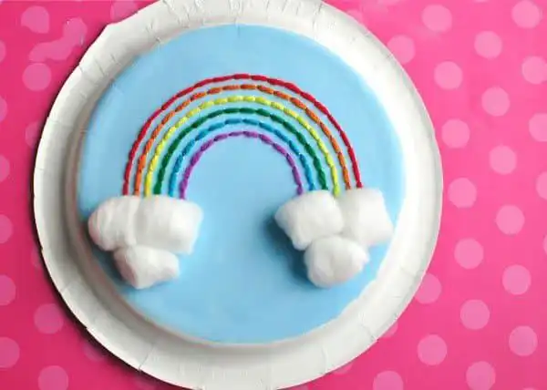 旧毛线手工制作-彩虹装饰画