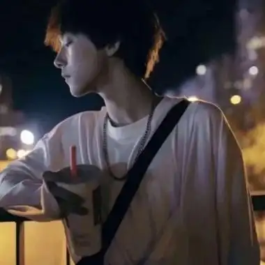 标签:男生头像,帅哥,超酷