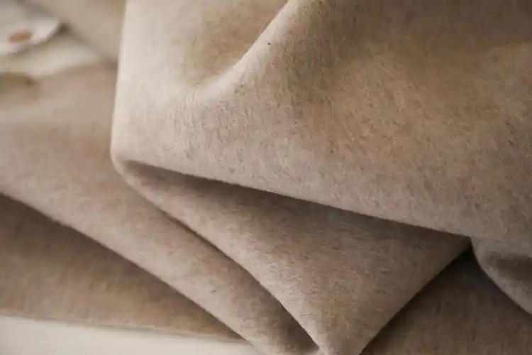 韩国原装进口浅杏色双面易揭开短顺羊绒羊毛面料设计师大衣布料