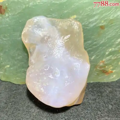 放福利精美天然戈壁白糖心玛瑙原石一颗