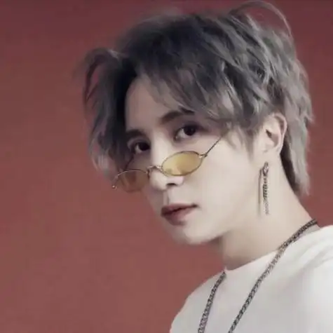 薛之谦最新头像_我想看薛之谦头像