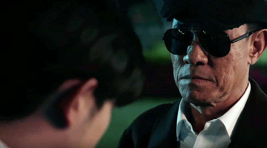 电视剧《黑色灯塔》:"年羹尧"蒙面露杀机,杨玏包头似火影