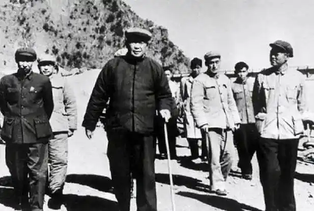 阎红彦:四川省委书记,竟被破例授予开国上将的军衔