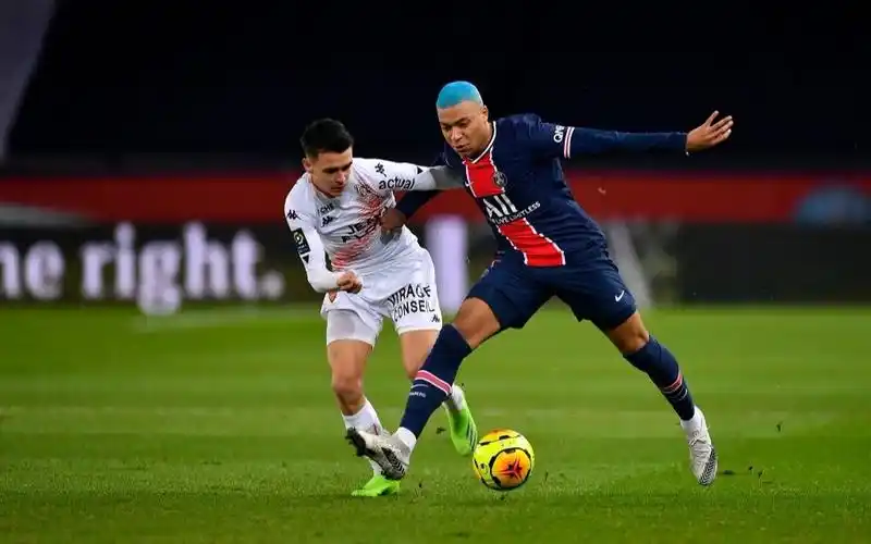 2020-2021赛季法甲第14轮 巴黎圣日耳曼vs洛里昂 全场集锦