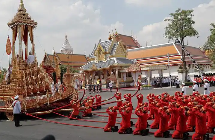 最后的告别,泰国拉玛九世火葬仪式