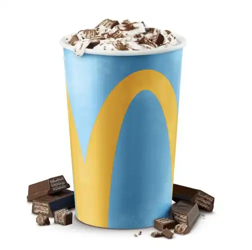 吃起来麦当劳推出夏季限定新甜品巧克力曲奇麦旋风奶昔