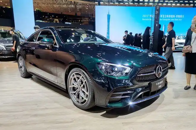 082021款奔驰e300轿跑车59.822021款奔驰e260敞篷轿跑车63.