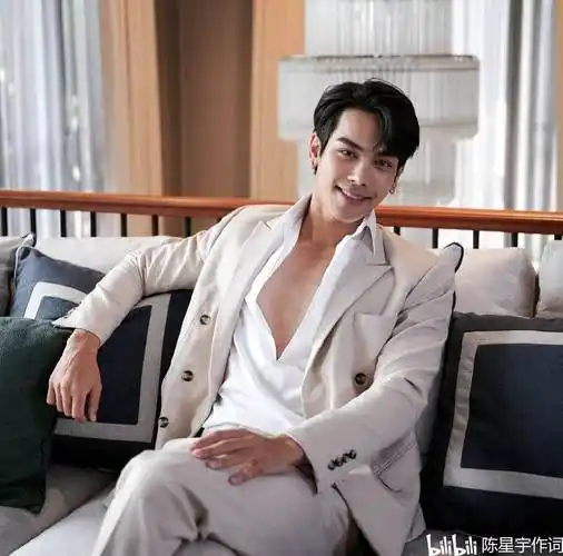 原创one31泰剧最强三大肌肉偶像男演员超厚胸肌与六块腹肌满满泰国