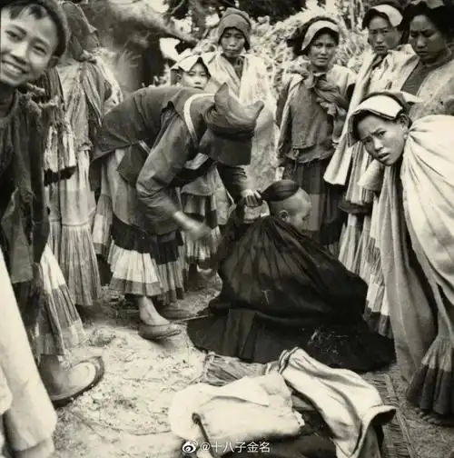 庄学本晚清彝族信仰和生活罕见老照片