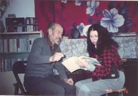 1941年王洛宾连夜赶回兰州的家妻子冷淡询问你回来准备住哪