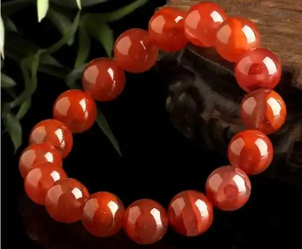 如何区别红碧石和凉山南红