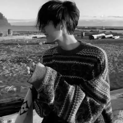 头像图片大全2023黑白男_男生头像_头像屋