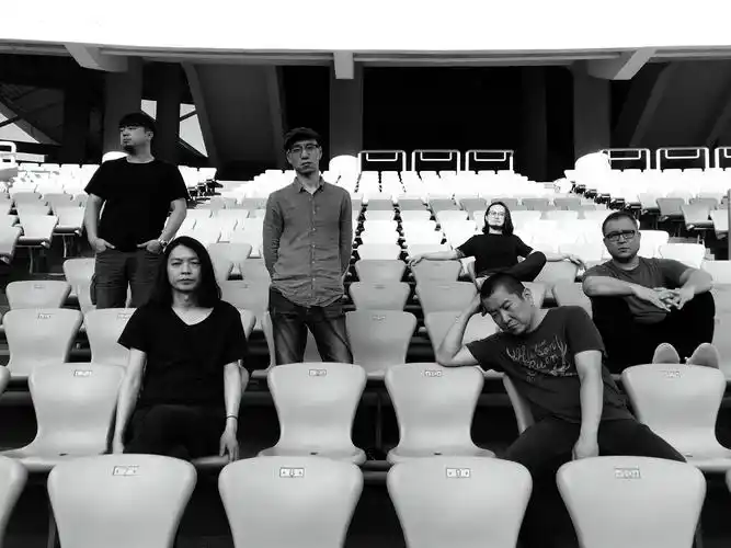 tcaed">惘闻乐队 i>(wang wen) /i>,中国器乐摇滚乐队,由吉他手谢玉岗