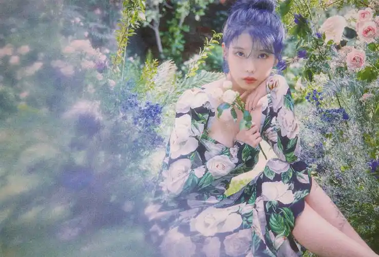 iu | love poem cr:港岛夜游 - 堆糖,美图壁纸兴趣社区