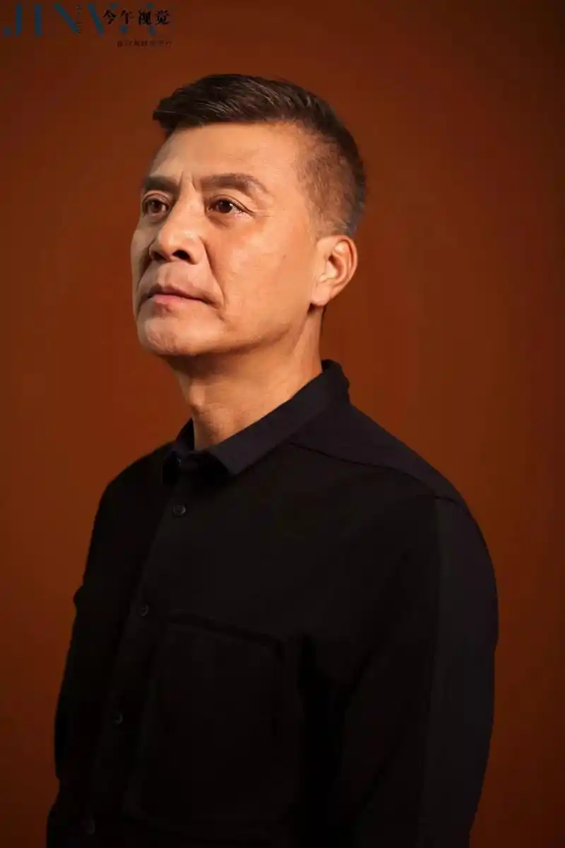 作为一个被大众广泛认可的国家一级演员,刘之冰和想象中一样有棱角.