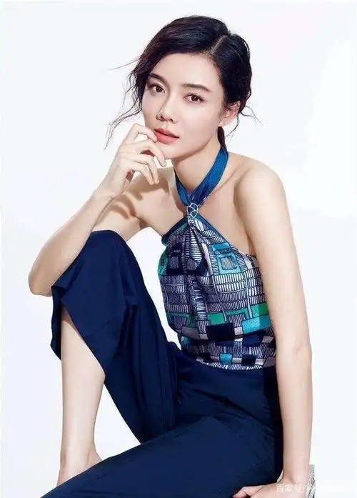 纤细骨感女星车晓美照写真合集