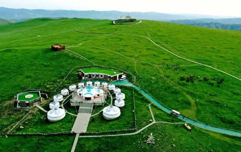 98地址:包头市固阳县银号镇春坤山生态旅游景区0898地址:九原区