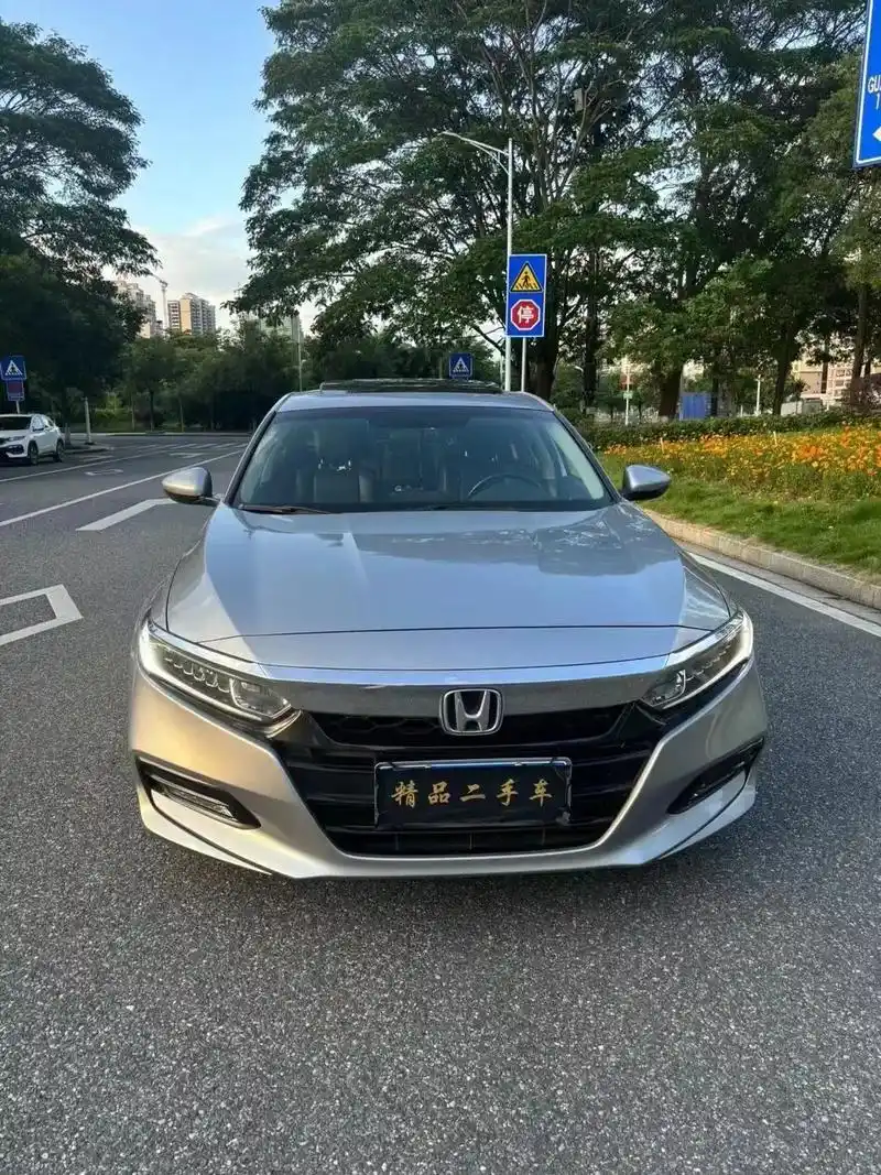 [让我看看]2020年6月本田雅阁1.5t精英版[强]一手车