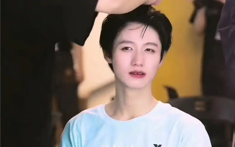 【朱志鑫】"老天呐""朱志鑫你好帅啊～"