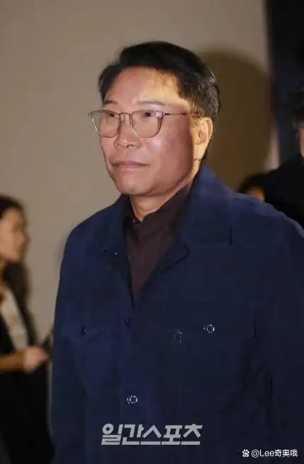 李秀满称将通过kpop韩流拯救地球 网友:你已经自身难保了