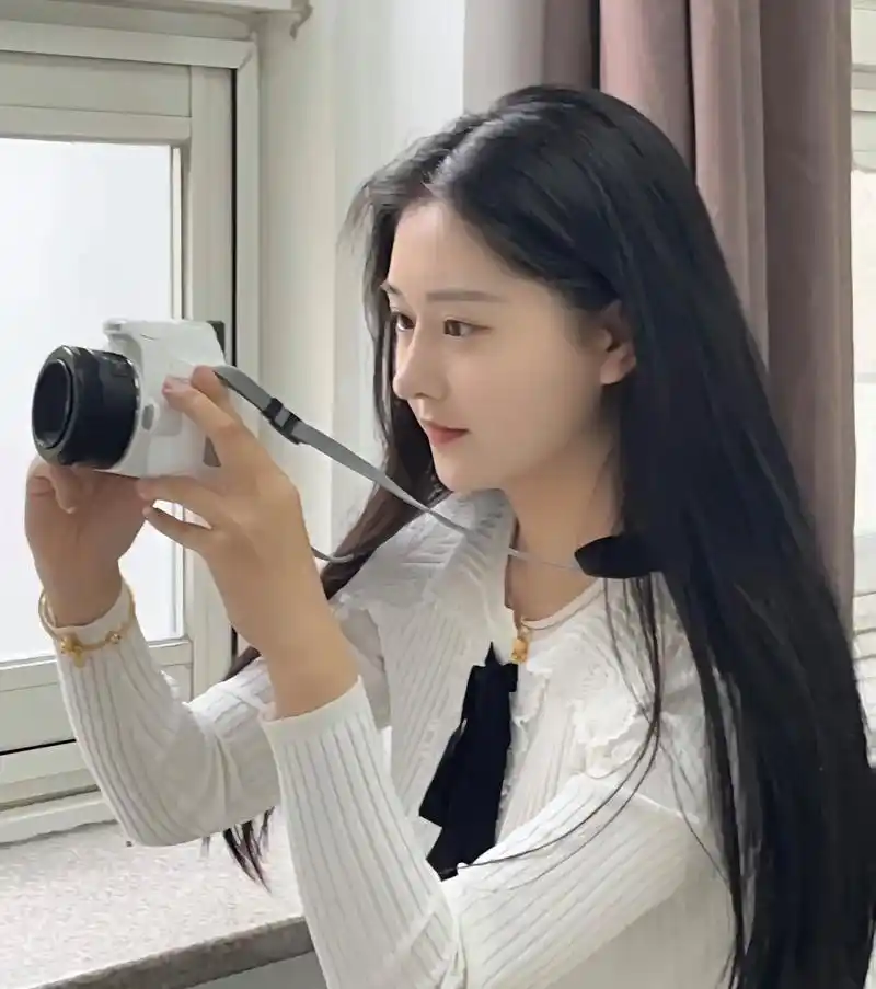 吉林大学校花女神:火山小狐狸