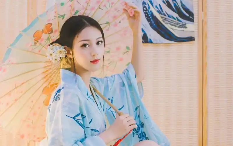 日本复古和服美女气质写真