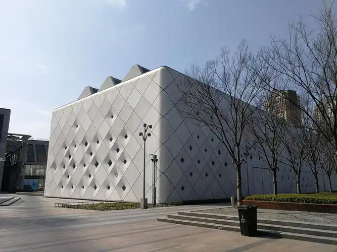 "上海当代艺术博物馆"游记