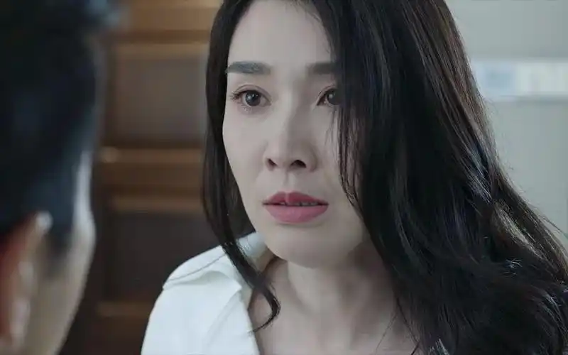 卧底警花:五年前捡回一条命,如今三姐想私奔,四哥却想跟华叔拼命