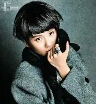 女生可爱蘑菇头短发发型图片潮流甜美妹子最爱