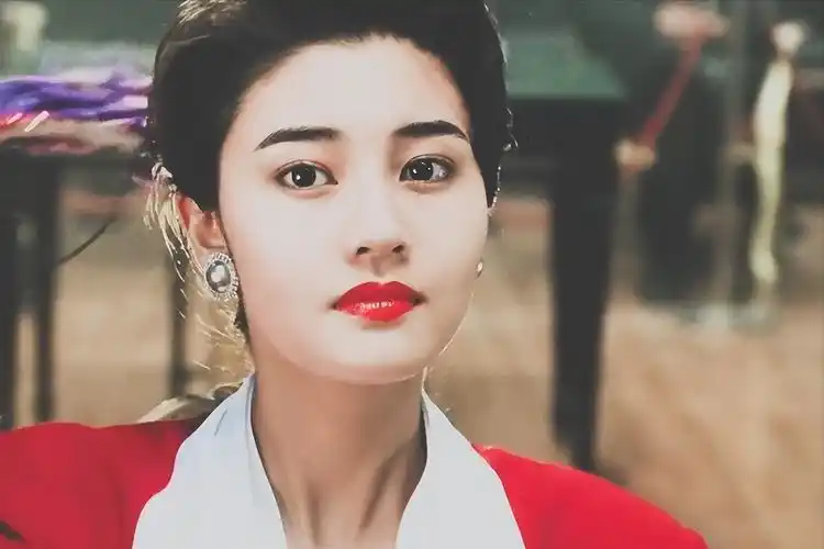 原创曝周海媚的北京别墅不值钱住北京六环2002年购买香港没买房