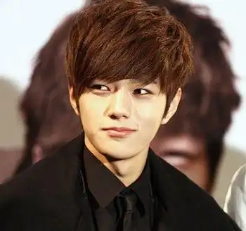 男生栗色染发效果图 男孩什么颜色的头发显脸白(2)