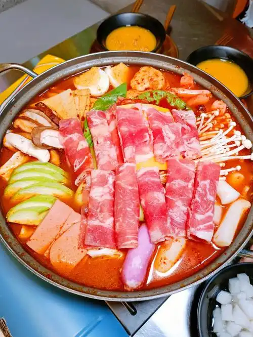 这一锅肥牛部队火锅我可太爱了