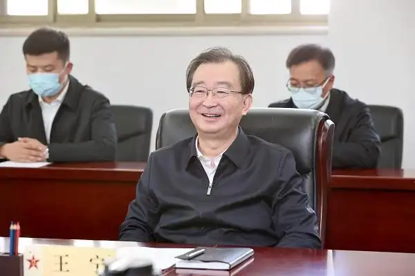 王宁走访驻滇部队机关时强调