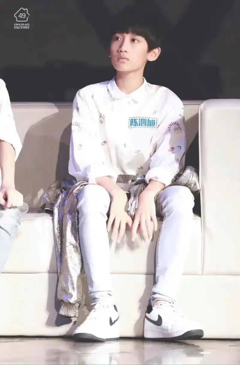 陈泗旭 那就祝你永远一帆风顺,永远是少年7015 - 抖音