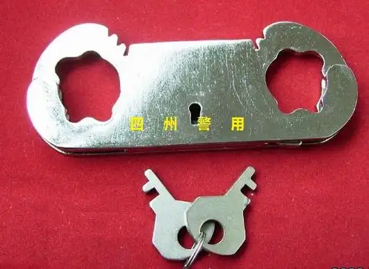 欢迎进入靖江市四州警用器材制造有限公司!