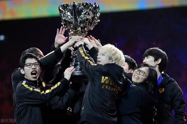 薪水畸形生涯短暂关于电竞选手你所不知道的事