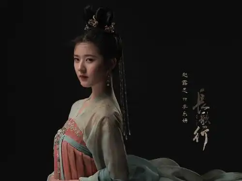 颜粉的狂欢!《长歌行》曝光定妆照 迪丽热巴吴磊"相爱相杀"