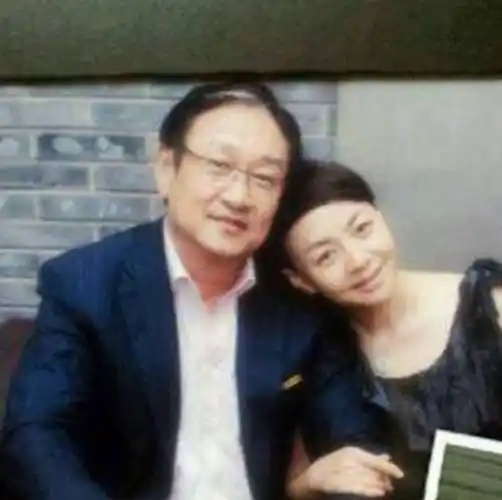 携子嫁豪门,和丈夫前妻成"闺蜜":我知道分手有多疼_婚姻_苏小明_孩子