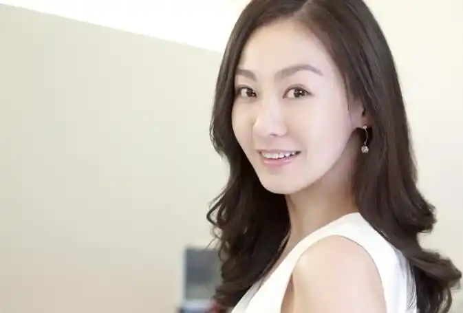 李美妍韩国女星唯美写真图片