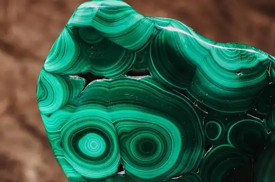 孔雀石的作用与好处