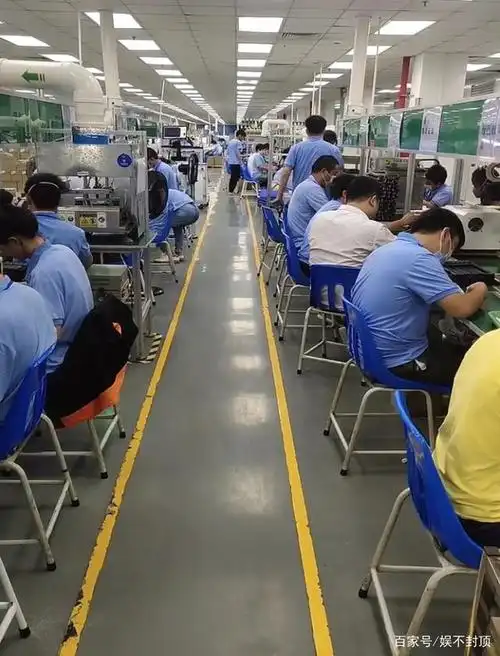 3200多人的电子厂,看了员工上班的生产车间,这些工位你会做吗