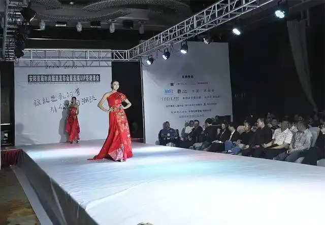 舞台时尚模特表演拍摄技巧