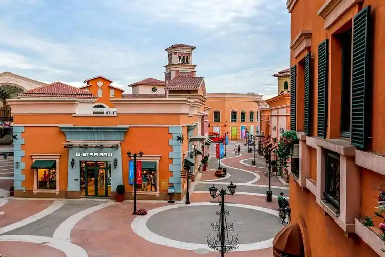 北京燕莎奥莱带来了全新购物方式也带火了一个行业