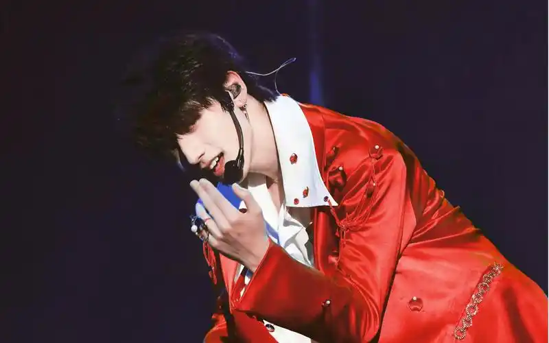 朱志鑫|勾人!《特务j》横版直拍focus少年上火onfire