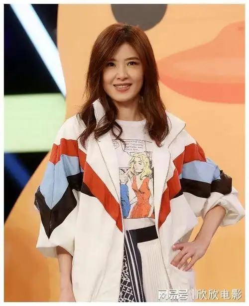 苏慧伦爱情失败三次44岁结婚心甘情愿做后妈现在已经复出