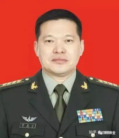 徐良才简历徐良才,男,1968年8月出生,湖北通山人1986年9月入伍,1989年